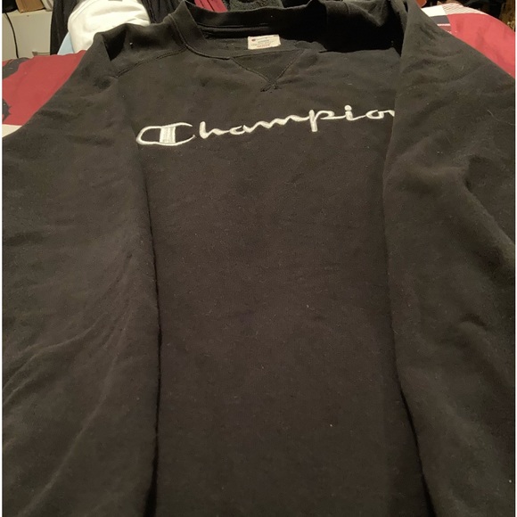 Men’s Champion Black Sweatshirt - Picture 2 of 2